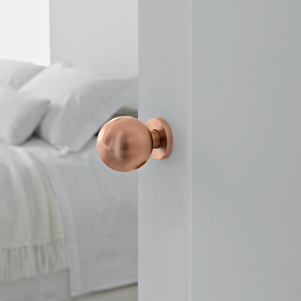 Pomo Ball