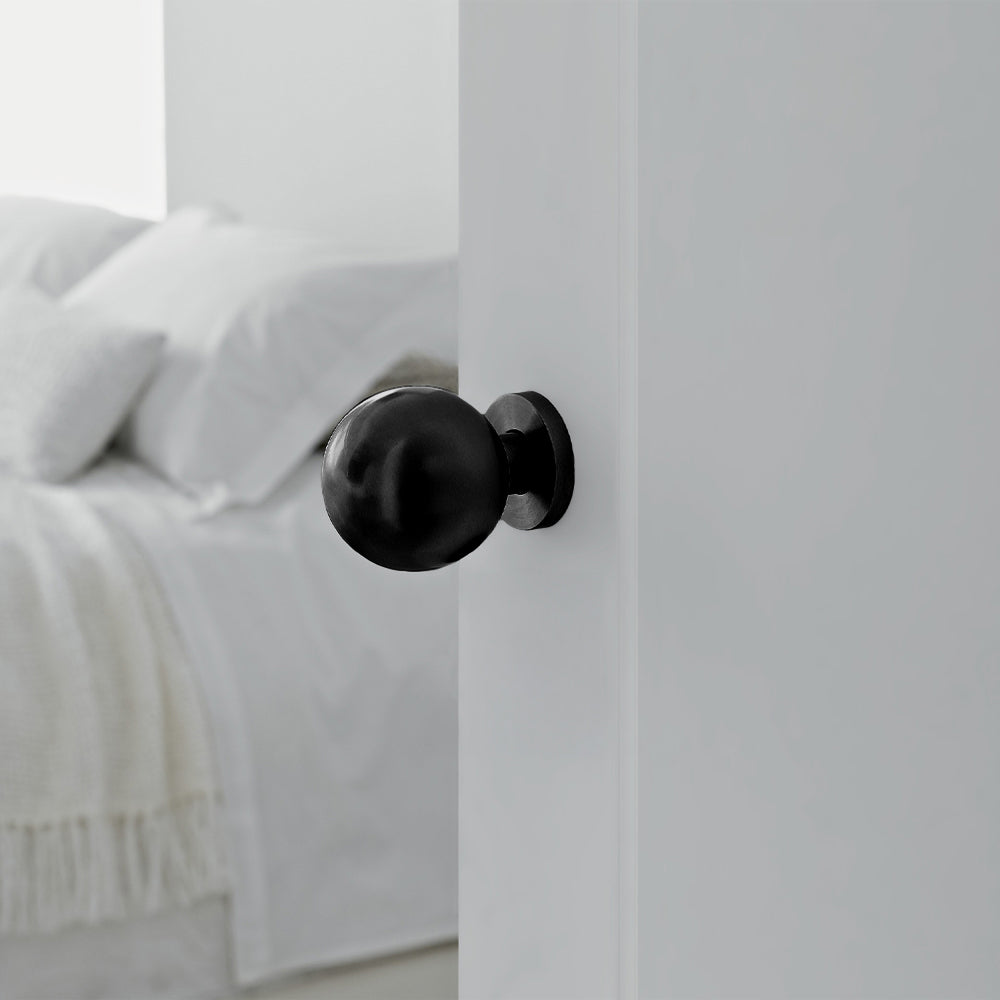 Pomo Ball